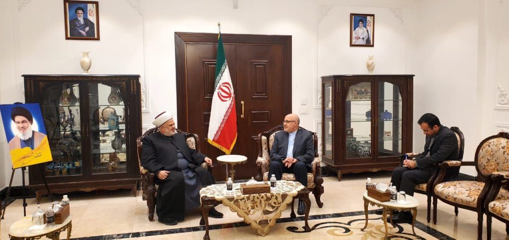 منسق عام جبهة العمل الاسلامي الشيخ زهير الجعيد يزور السفير الإيراني مجتبى أماني مهنئاً بسلامته